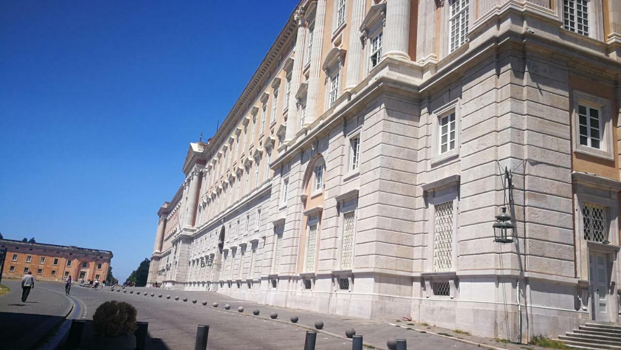 Reggiahome Apartment Caserta Zewnętrze zdjęcie