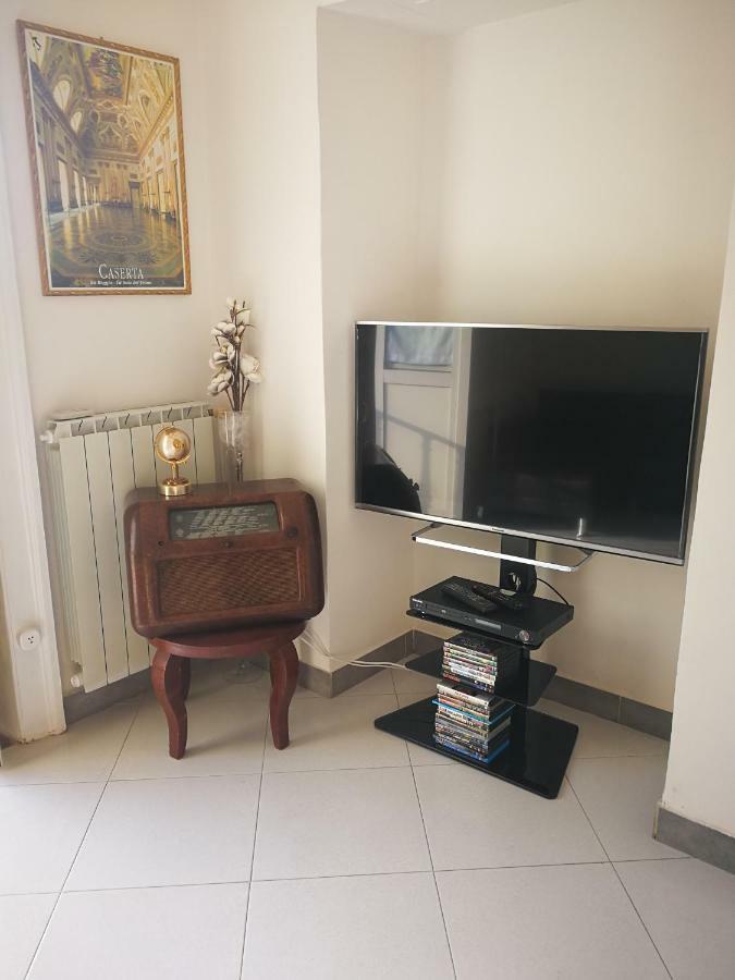 Reggiahome Apartment Caserta Zewnętrze zdjęcie